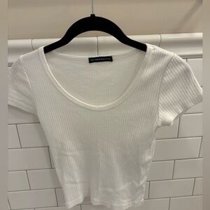 Brandy Melville scoop neck white tee. Women's White Ribbed Top